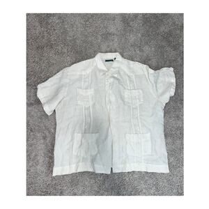 White Cubavera shirt in size EEG button down  XXL